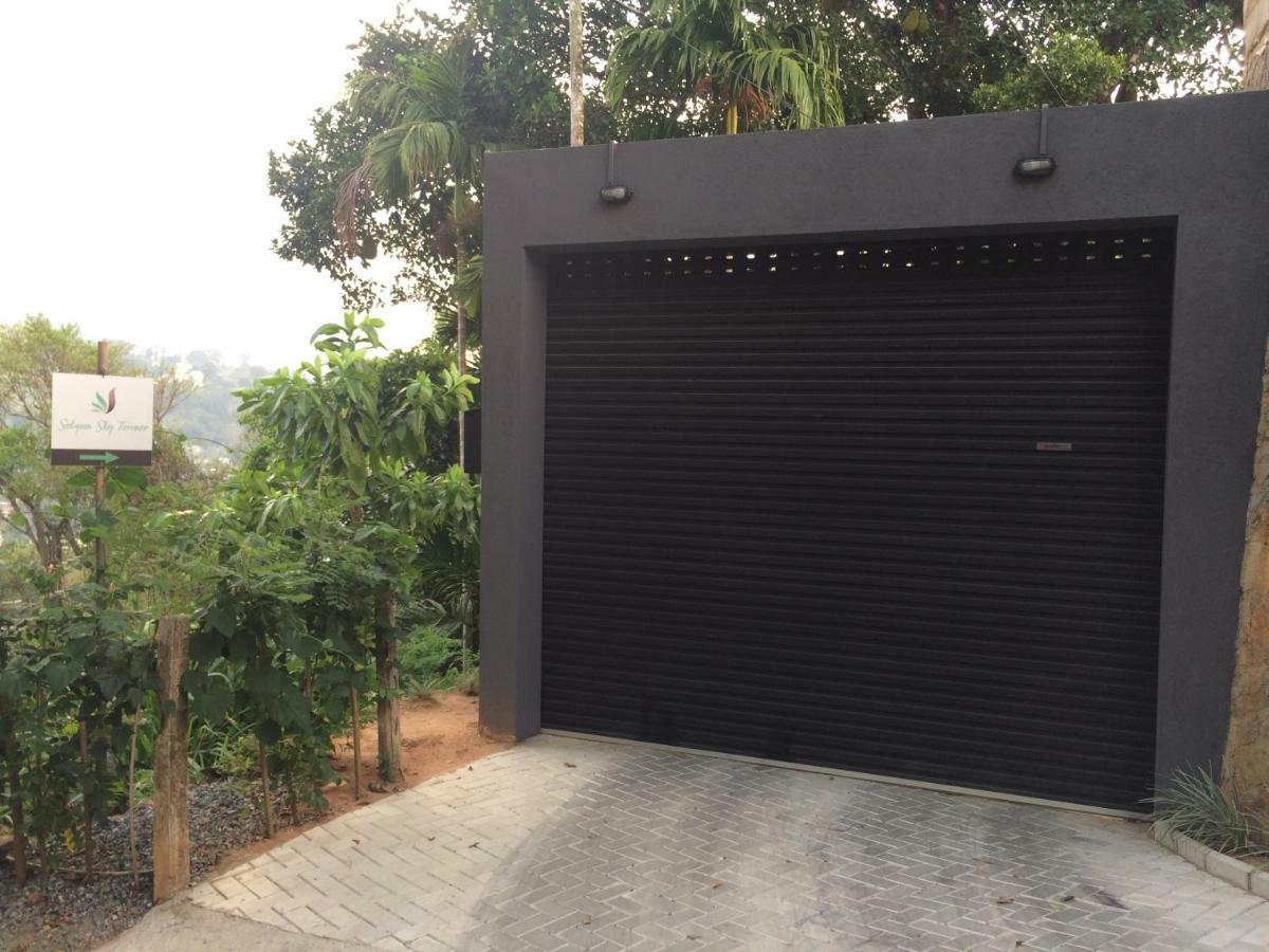 Bed and Breakfast Selyna Sky Terrace Kandy Exterior foto